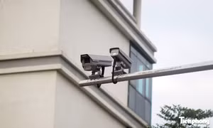 Camera AI lắp đặt trên các tuyến phố.