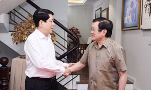 Chủ tịch nước thăm và chúc Tết các đồng chí nguyên lãnh đạo Đảng, Nhà nước