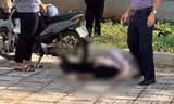 Một học sinh đi xe điện trong trường, tông vào tường tử vong