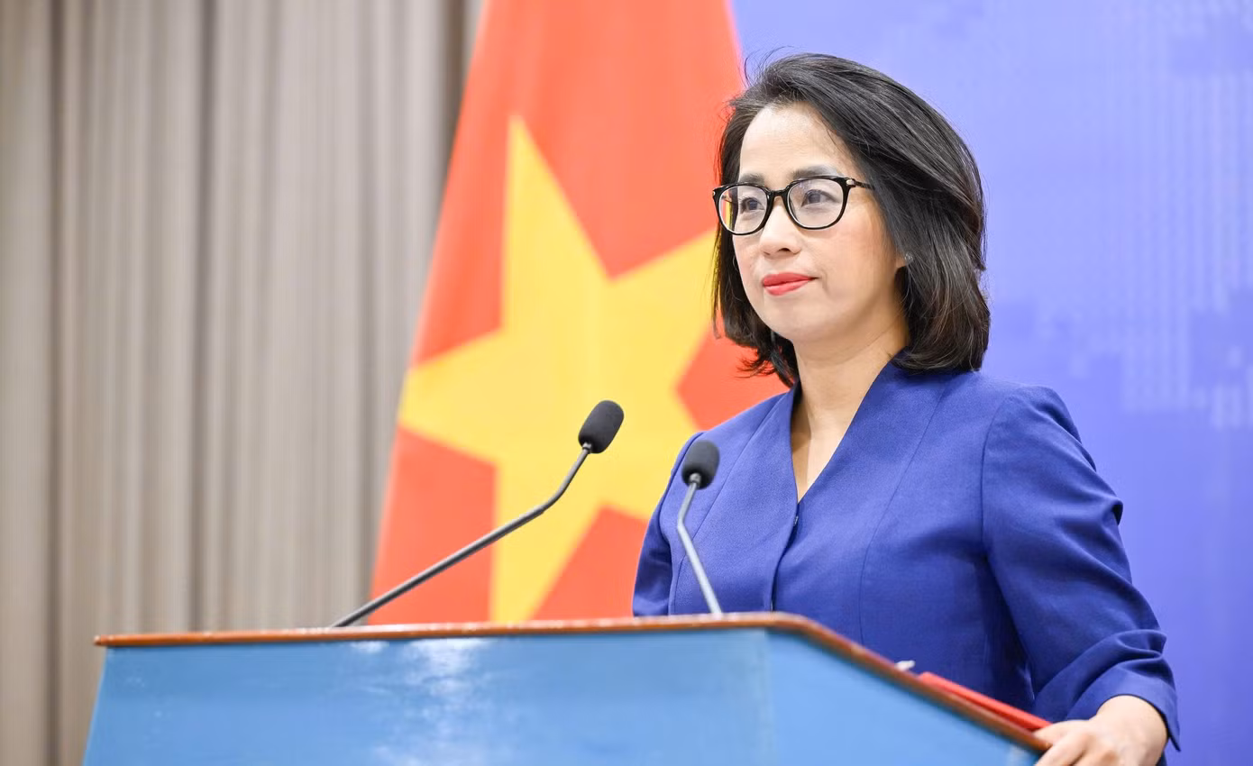 pham-thu-hang.jpg