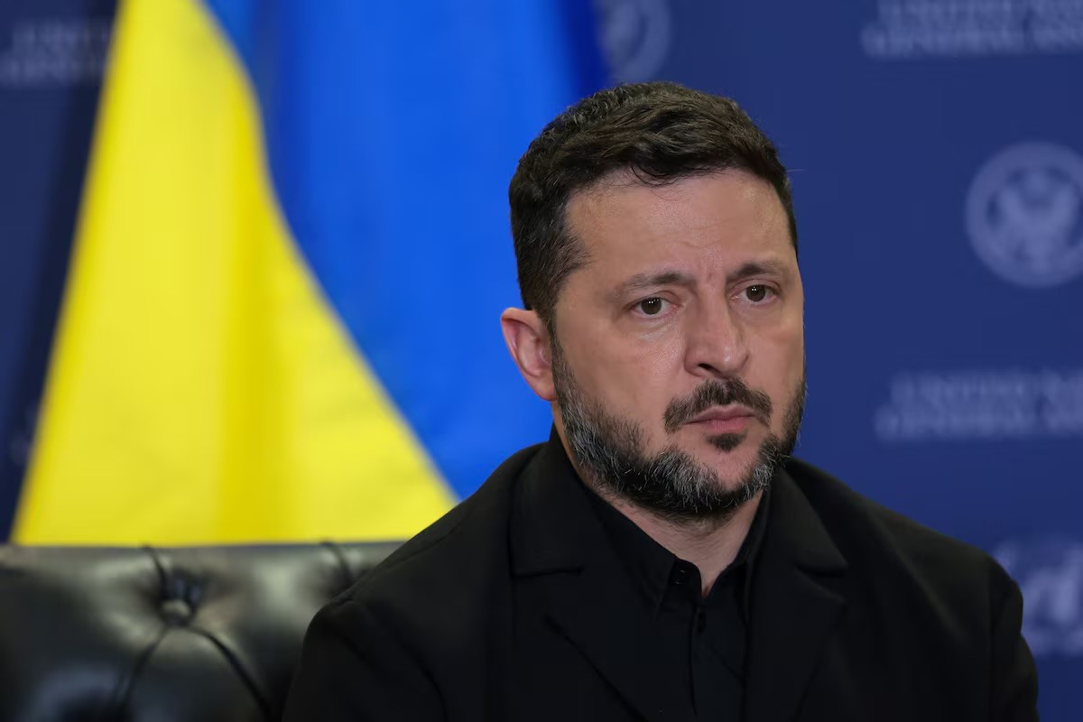 Ukraine chuyển hai tù binh Triều Tiên tới Hàn Quốc Ukraine chuyển hai tù binh Triều Tiên tới Hàn Quốc