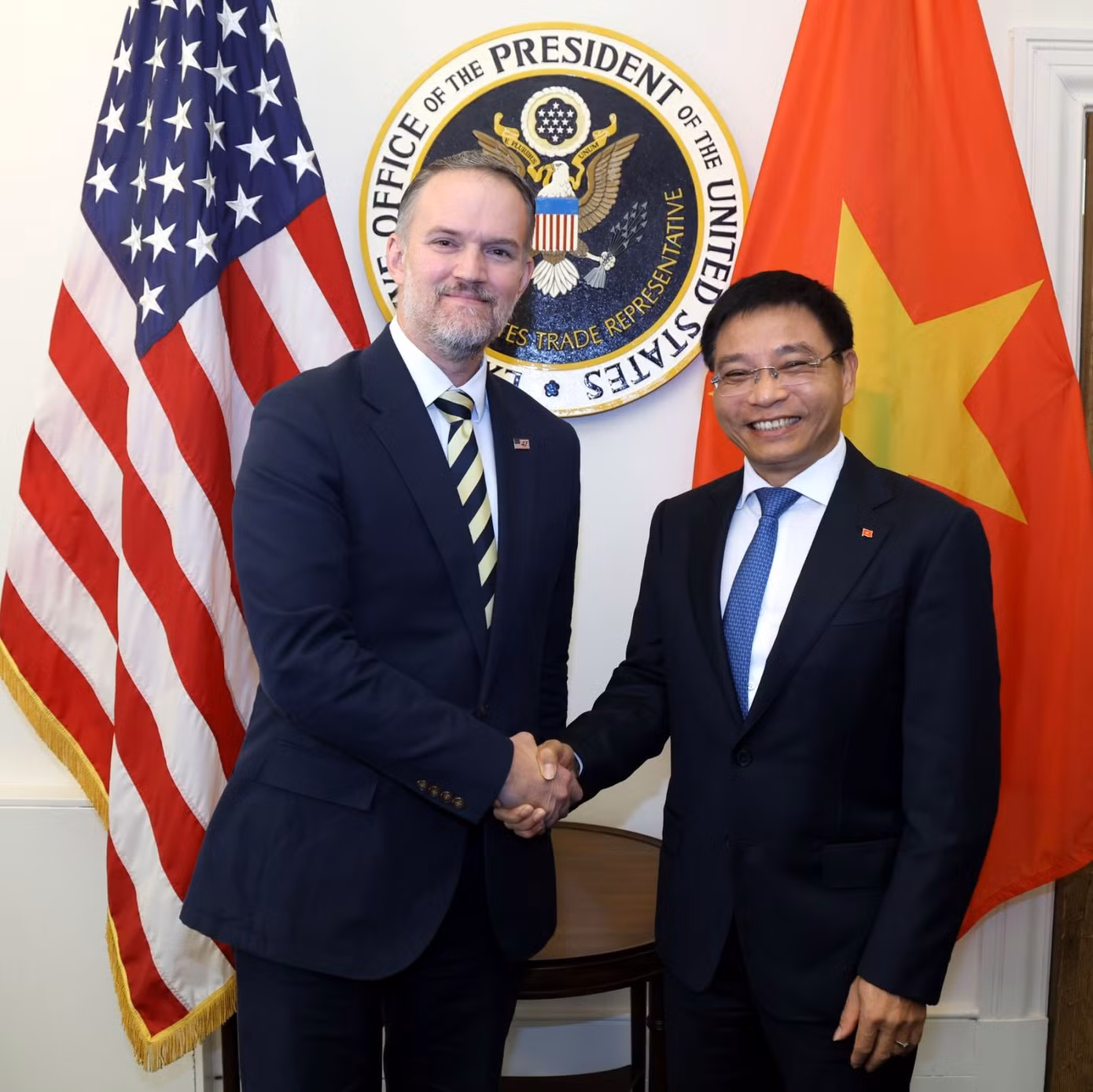 quan-chuc-8.jpg