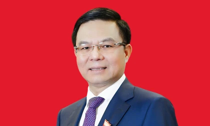 Chân dung Quyền Bộ trưởng Bộ Công Thương Lê Mạnh Hùng