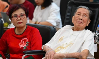 Lý do nhạc sĩ Phạm Tuyên trao tặng bài hát ‘Như có Bác trong ngày đại thắng’