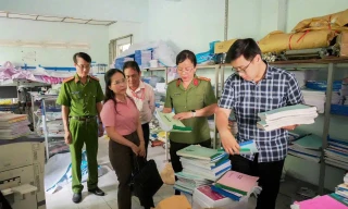 Báo động sinh viên dùng sách lậu, xâm phạm bản quyền