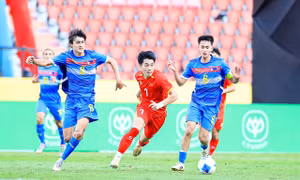 Đình Bắc (giữa) sẽ tỏa sáng giúp U22 Việt Nam giành huy chương vàng tối nay