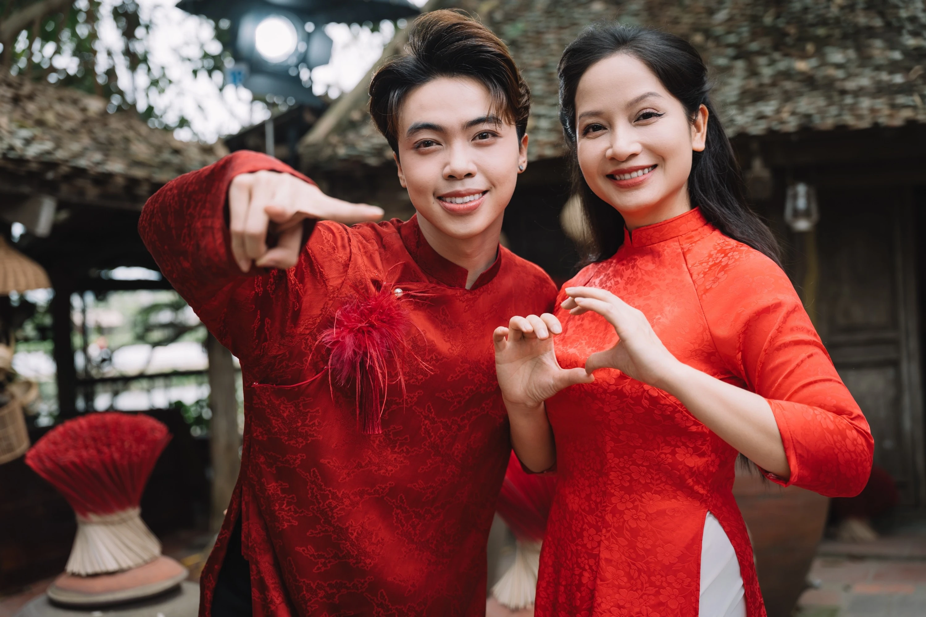 Nghệ sĩ Vũ Diệu Thảo ra mắt MV Tết bình an bên nhau, gửi gắm thông điệp sum vầy