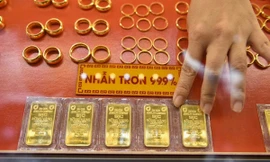Giá vàng SJC lập kỷ lục mới, hơn 157 triệu đồng/lượng