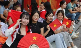 Ngân hàng tặng tiền cho khách, cảnh báo lừa đảo