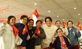 Hà Anh Tuấn được khán giả thêm thương vì hành động ấm áp nhân dịp Quốc khánh 2/9