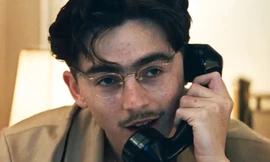 Timothée Chalamet "sai đẹp chiêu" dù hóa thành "ông chú U30" trong phim mới