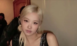 Fan đáp trả ý kiến nói Rosé không phải nghệ sĩ solo Hàn đầu tiên được đề cử Grammys