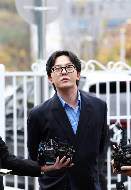 Cảnh sát cho biết họ không loại trừ các cáo buộc sử dụng ma túy liên quan đến G-Dragon. Ảnh: Yonhap. Cảnh sát cho biết họ không loại trừ các cáo buộc sử dụng ma túy liên quan đến G-Dragon. Ảnh: Yonhap.