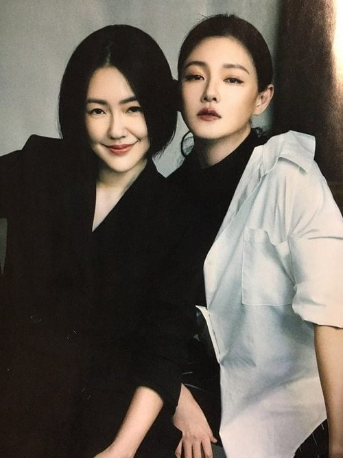 Hai chị em Từ Hy Đệ (trái) và Từ Hy Viên. Hai chị em Từ Hy Đệ (trái) và Từ Hy Viên.