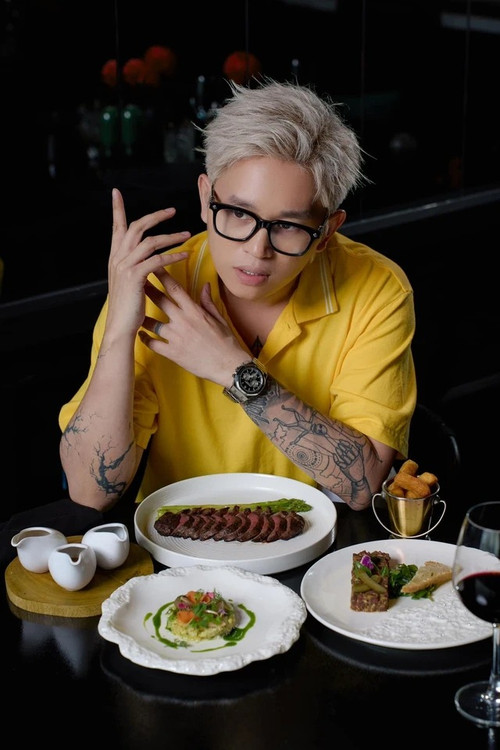 Lời rap Để ai cần bị chỉ trích tục tĩu, thô thiển của B Ray