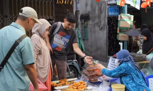 Ghé thăm hội chợ ẩm thực "mỗi năm một lần" của người Chăm theo đạo Hồi ở TP.HCM