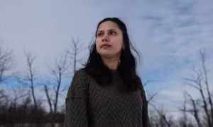 “Ném phi tiêu trong bóng tối": Nữ Tiến sĩ Hóa học nộp 100 đơn xin việc vẫn chưa tìm được bến đỗ