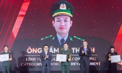 Người lính truyền lửa xóa đói giảm nghèo nơi biên cương