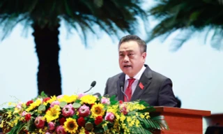 Lấy sự hài lòng, tín nhiệm của nhân dân làm thước đo cán bộ, công việc