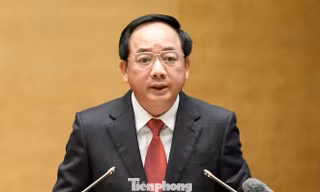 Công tác tư tưởng trong Đảng, chuyển từ 'khuyến khích' sang 'ràng buộc trách nhiệm'