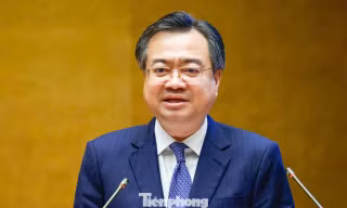 Trưởng Ban Chính sách, chiến lược Trung ương: Tăng trưởng 10% trở lên để tránh nguy cơ tụt hậu