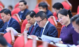 Hình ảnh khai mạc Hội nghị Trung ương lần thứ mười hai