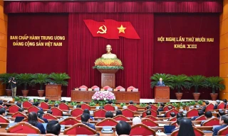 Trung ương cho ý kiến về nhân sự bổ sung quy hoạch Bộ Chính trị, Ban Bí thư khóa XIV