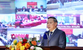 Trong hai ngày nộp 12 báo cáo thì xã, phường còn đâu thời gian lo công việc khác