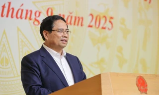 Thủ tướng phê bình 29 bộ, cơ quan và 12 địa phương giải ngân dưới mức trung bình