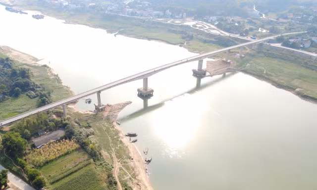 Phú Thọ chốt phương án xây cầu Sông Lô mới hơn 1.000 tỷ đồng, hoàn thành trong 1 năm