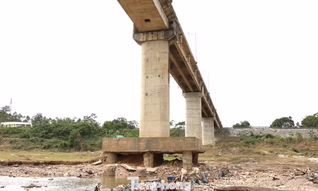 Nhà thầu thi công cầu Sông Lô cho rằng sự cố là 'do mưa lũ', 2 lần xin tự bỏ tiền ra sửa chữa