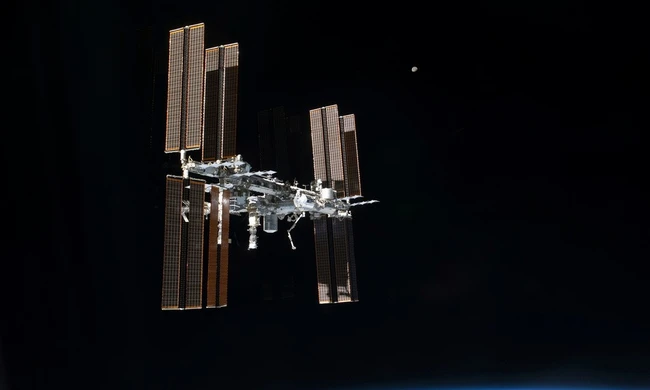 NASA đột ngột rút ngắn nhiệm vụ của 4 phi hành gia trên trạm vũ trụ