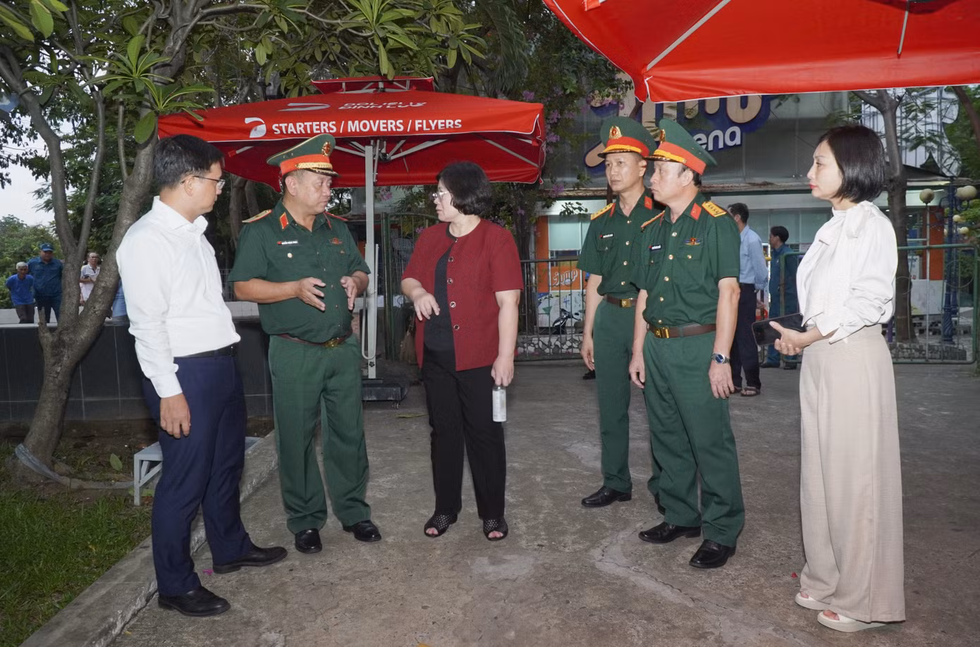 cv-le-thi-rieng-1.jpg