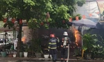 Hà Nội: Cháy quán cà phê ở Văn Phú, cột khói bốc nghi ngút