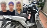 Hà Nội: Bắt 3 đối tượng chặn đường người dân, dùng dao cướp iPhone 