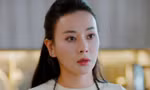 Phương Oanh bị tấn công