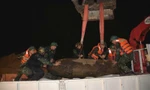 Đưa 2 quả bom còn nguyên ngòi nổ đi hủy tại trường bắn