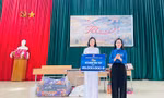 Gửi sách bút từ Thủ đô tặng học sinh vùng khó Lai Châu