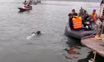 Người nhái Lữ đoàn 126 tìm thấy nạn nhân cuối cùng vụ chìm tàu trên hồ Thác Bà