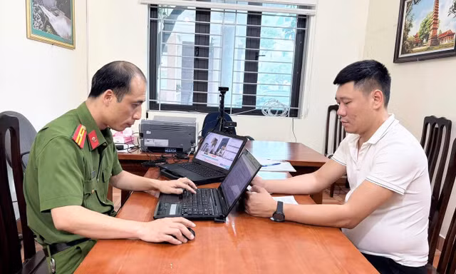 Khởi tố đối tượng chuyên cho vay lãi nặng rồi 'khủng bố' con nợ ở Tuyên Quang