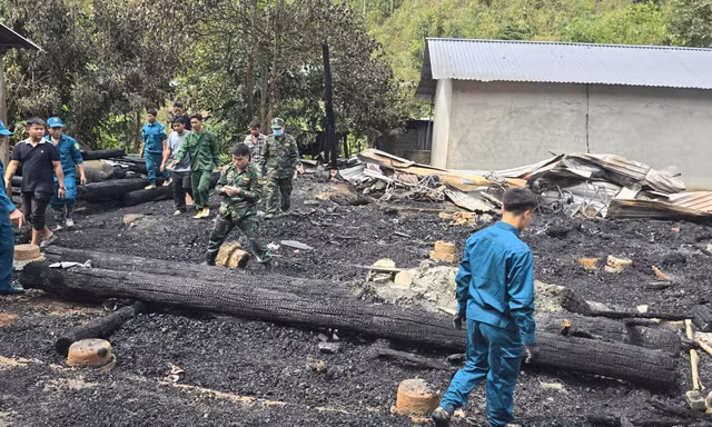 Hiện trường vụ cháy nhà