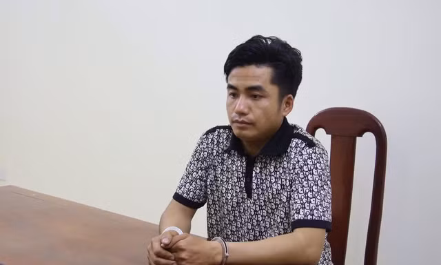 Bắt đối tượng truy nã nguy hiểm sau hơn 2 năm lẩn trốn ở nước ngoài