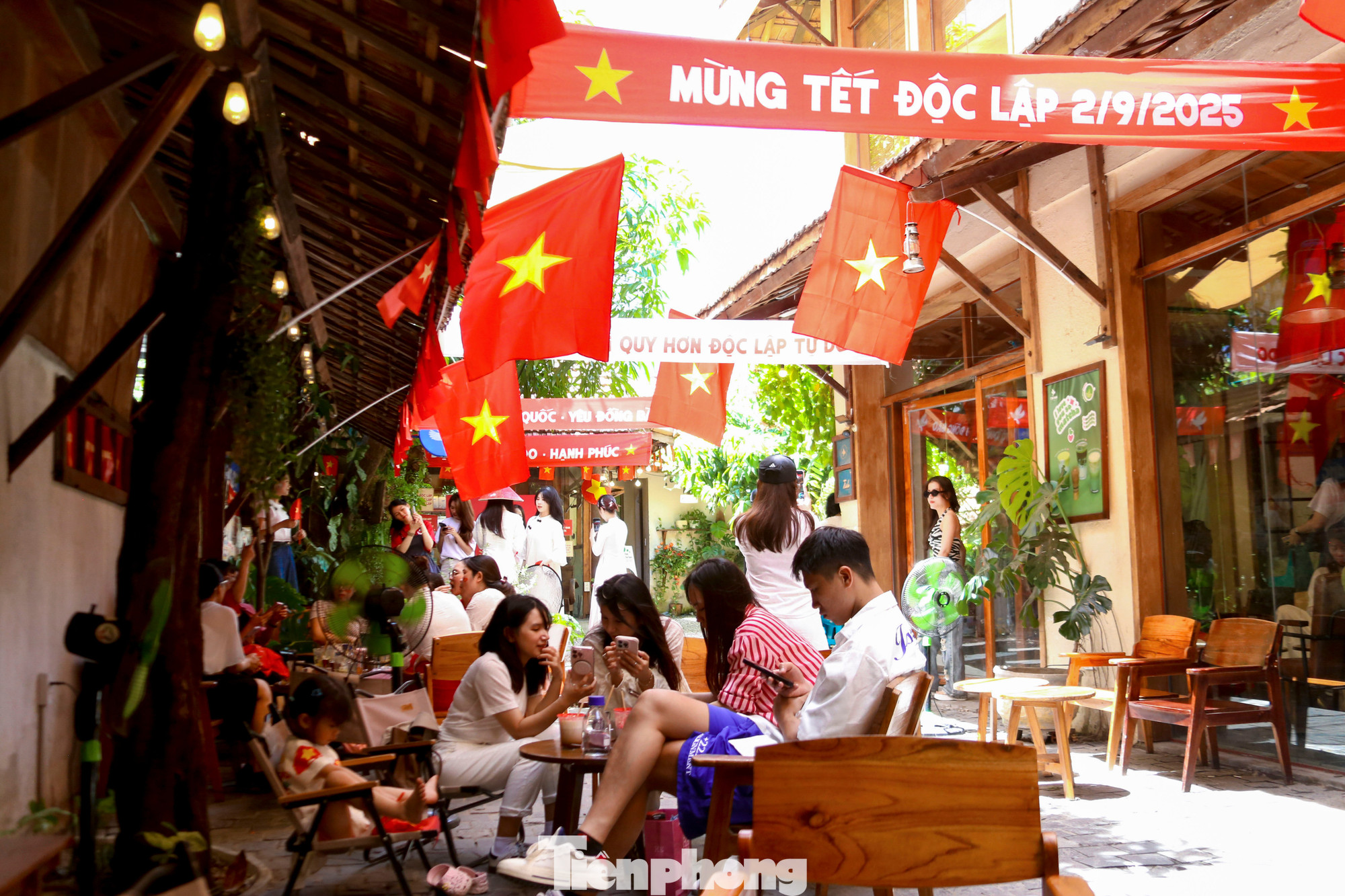 tp-quancftreocotoquoc-13.jpg tp-quancftreocotoquoc-13.jpg