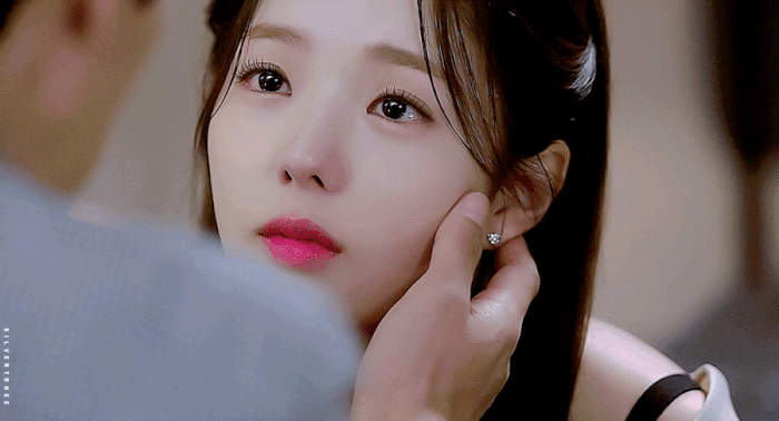 Đôi mắt long lanh của Soo Bin hớp hồn người xem. - Ảnh: silvertrhee