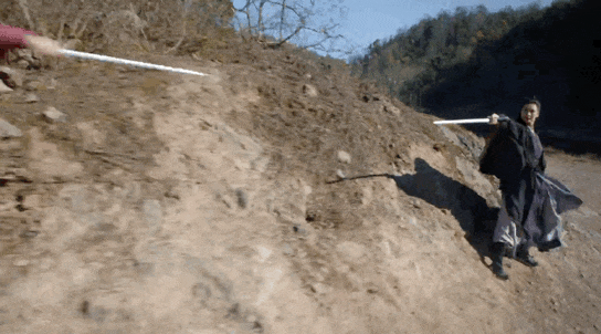 Thế võ của Lưu Thi Thi gây sốt vì đẹp mắt, động tác dứt khoát, có lực.