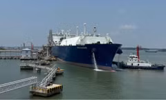 Doanh nghiệp giảm phụ thuộc Trung Đông, chuyển hướng nhập xăng dầu, LNG