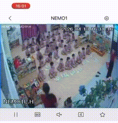 Xôn xao clip cô giáo mầm non tác động vào đầu trẻ trong lớp học