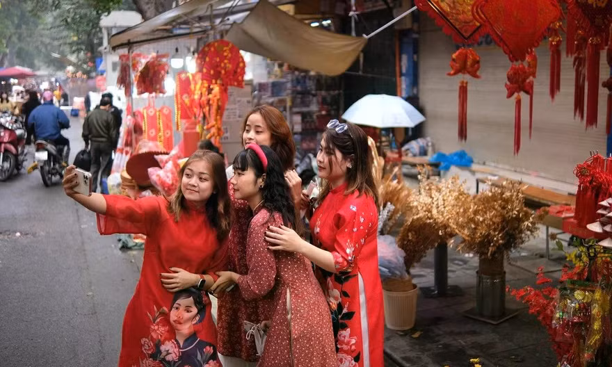 Công đoàn thống nhất phương án nghỉ Tết Nguyên đán Đinh Mùi 2027 kéo dài 7 ngày