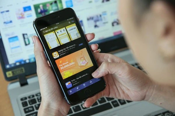Ủy Ban Cạnh Tranh Cảnh Báo Về Quấy Rối Tín Dụng Và Trách Nhiệm Bảo Vệ Người Tiêu Dùng