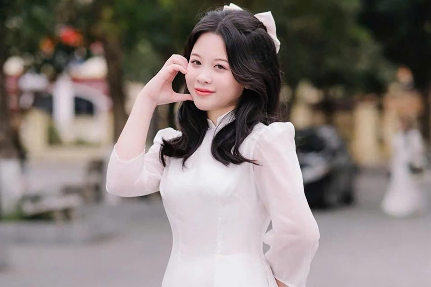 Nguyện vọng 1 của Diệu Linh là trường Đại học Ngoại thương. Ảnh: FBNV nguyen-dieu-linh.jpg